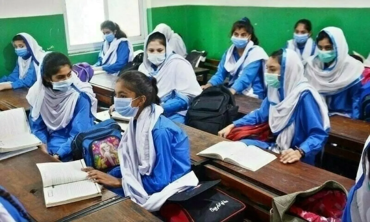 Lahore Girls School Declared Unsafe, 265 Students Shifted to Boys Facility