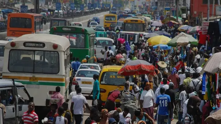 Thirty-Kilometer Traffic Jam Paralyzes National Highway
