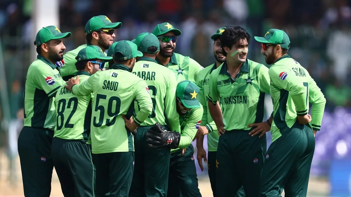 Seven Pakistan Cricketers Arrive for ODI Tri-Series