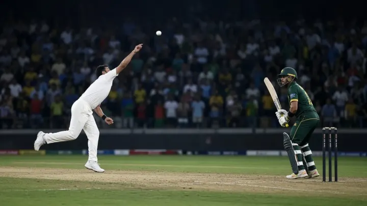 AB de Villiers Ranks Shoaib Akhtar Faster Than Jasprit Bumrah