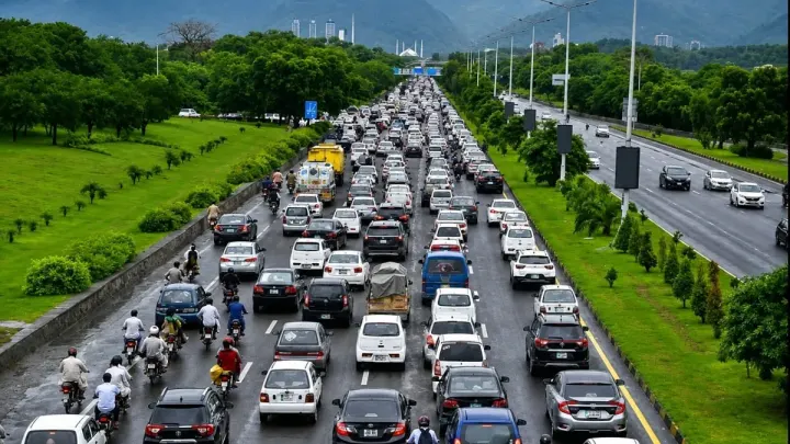 Capital Development Authority Seals 58 Properties Near Islamabad Expressway