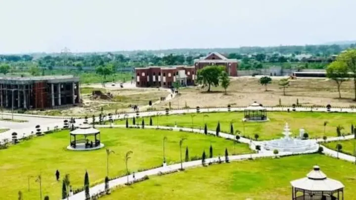 Punjab Chief Minister Launches University and Beautification Works in Mandi Bahauddin
