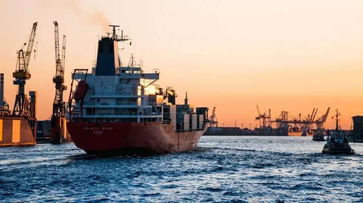 Pakistan Sees Current Account Deficit Grow in First Quarter