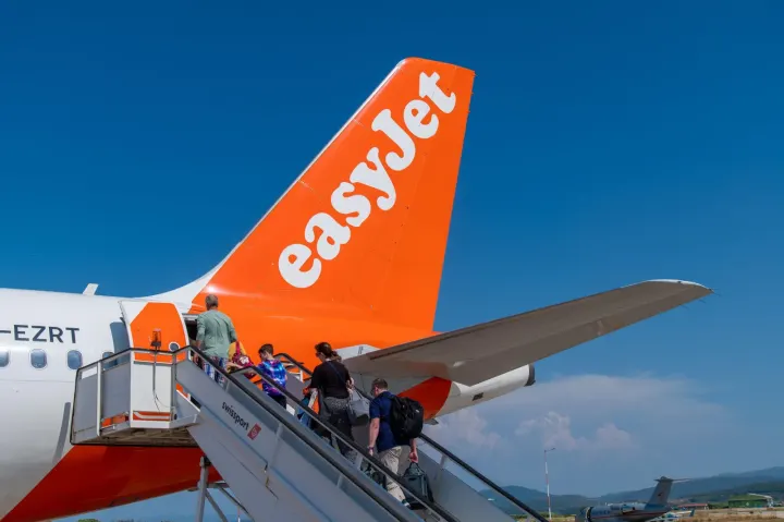 EasyJet To Introduce Inflight Starlink WiFi Across Entire Fleet