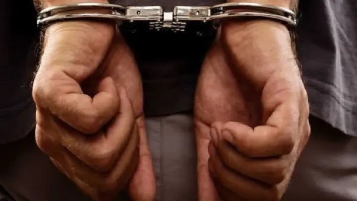 FIA Arrests Five in Karachi Over Alleged Hawala-Hundi Scheme Linked to Private Bank