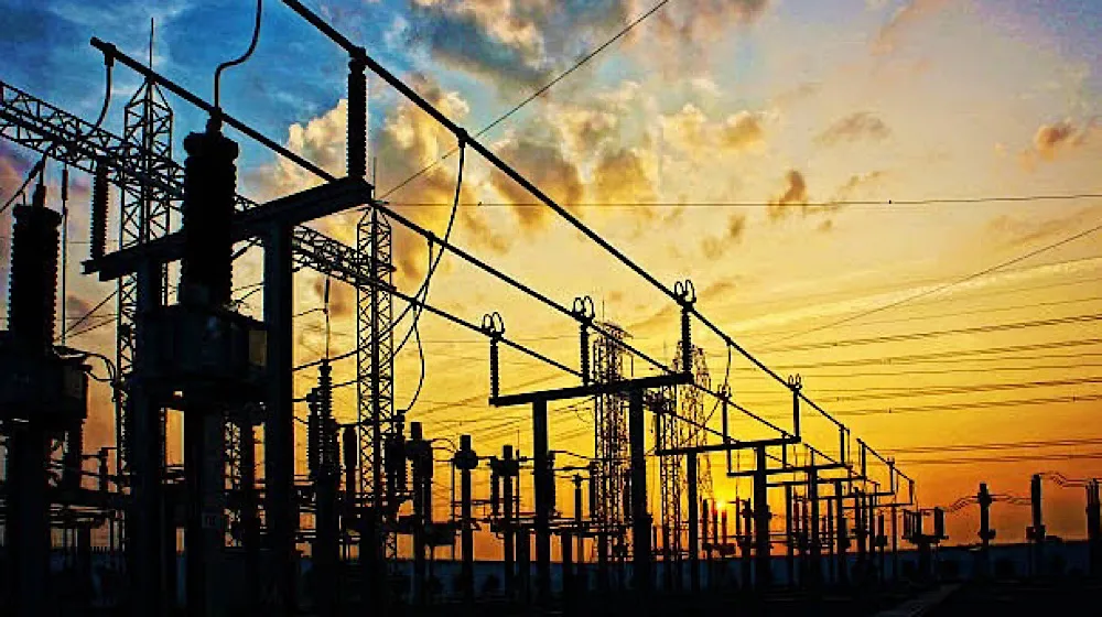 Government Plans to Sell Nine Power Distributors Without Provincial Consent