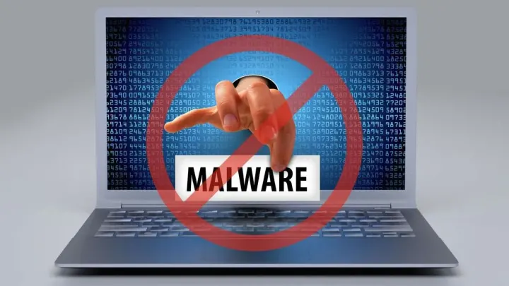 Old Flaw Lets Hackers Take Over Servers Before Bootup