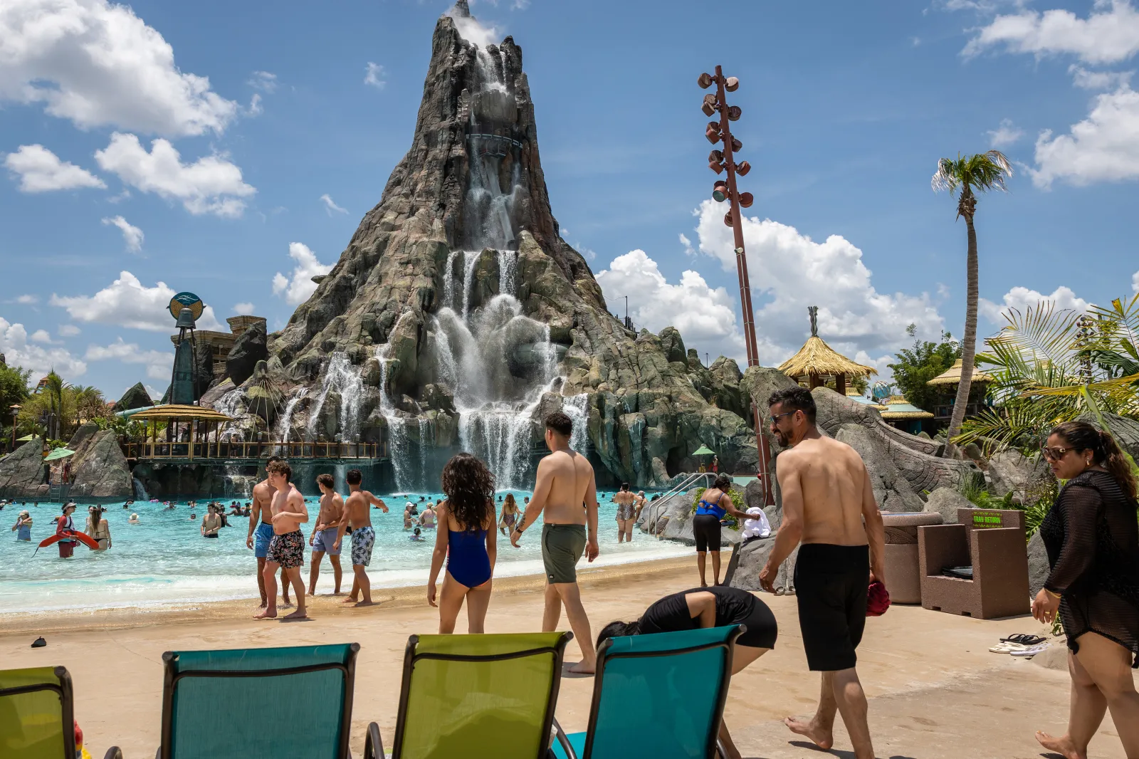 AttractionTickets.com Black Friday Sale Offers Big Savings on Holidays