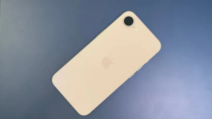 New Leak Details Screen, Processor, and Cameras for iPhone 18e