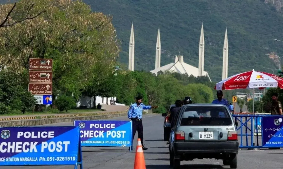 Islamabad Police Reduce Checkposts to Improve Traffic Flow and Reduce Crime