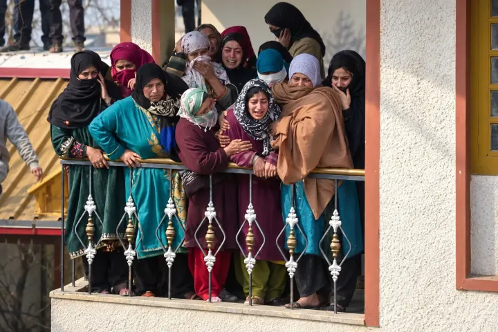 ISPR Releases Black Day Song Ending with Military's Commitment to Kashmiris