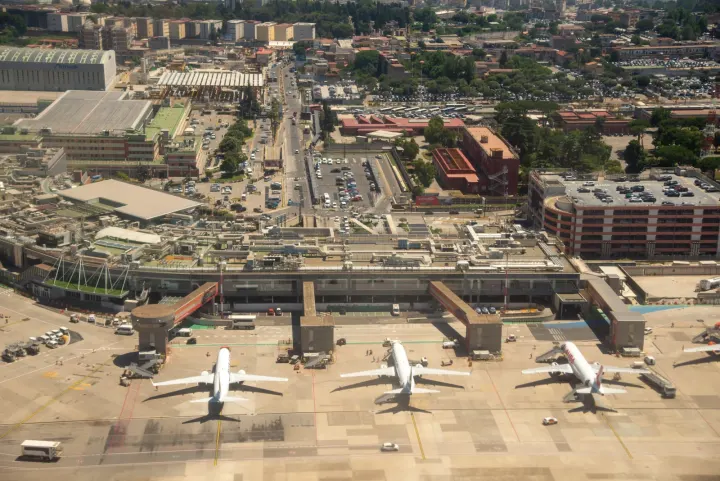 Naples Airport To Close For One Month With All Flights Suspended