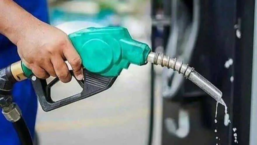 Petrol Cuts Rs. 5.16 Per Litre and Diesel Falls Rs. 7.69 Starting Oct. 20