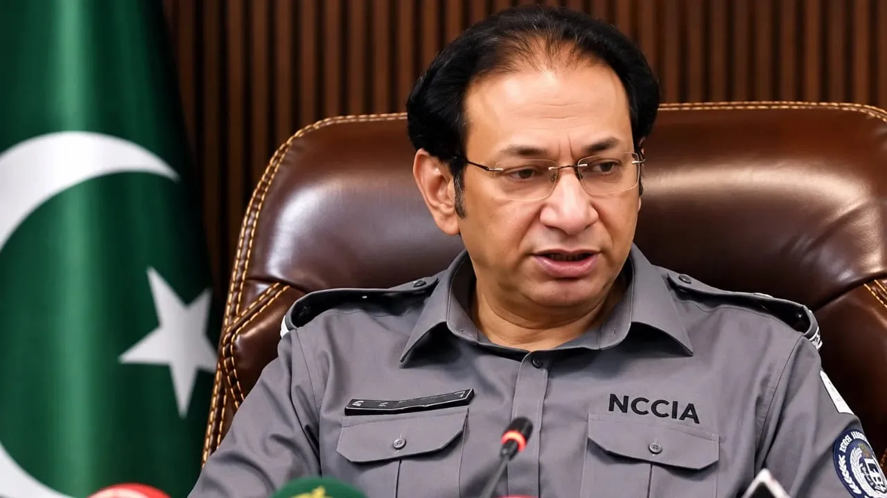 Multan NCCIA Officer Becomes Viral Meme After Speech Blunders