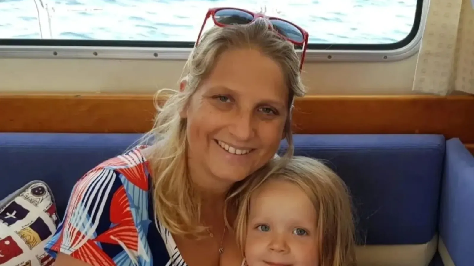 Woman Told She Had Three Days To Live Discovering Rare Health Condition