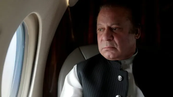 Vandals Target Vehicles Belonging To Nawaz Sharif In London