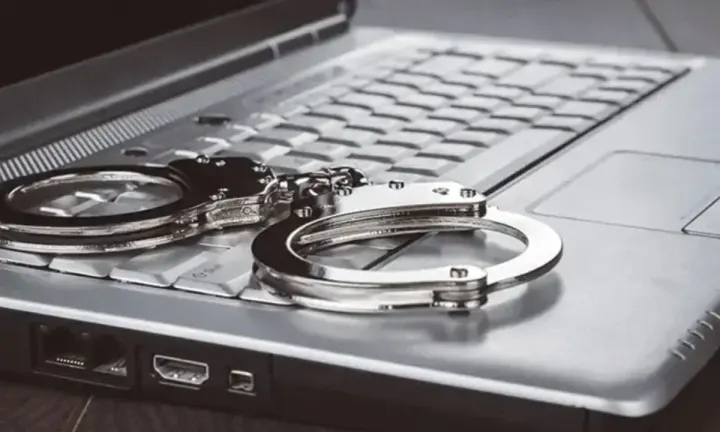 Ten Arrested in Lahore By NCCIA Over Cybercrime and Betting