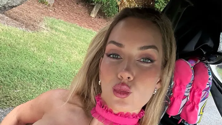 Golf Star Paige Spiranac Wows Fans Dressed As Princess Peach