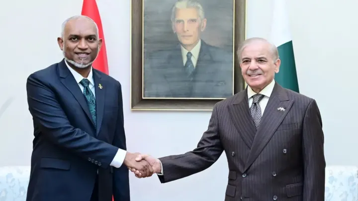 Pakistan and Maldives Partner to Enhance Tourism, Health, and Education Ties