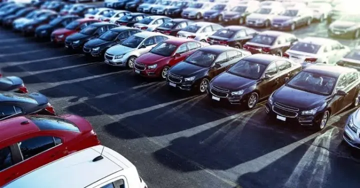 Car Imports Surge 600% Threatening Local Industry With Rs. 7.3 Billion Loss
