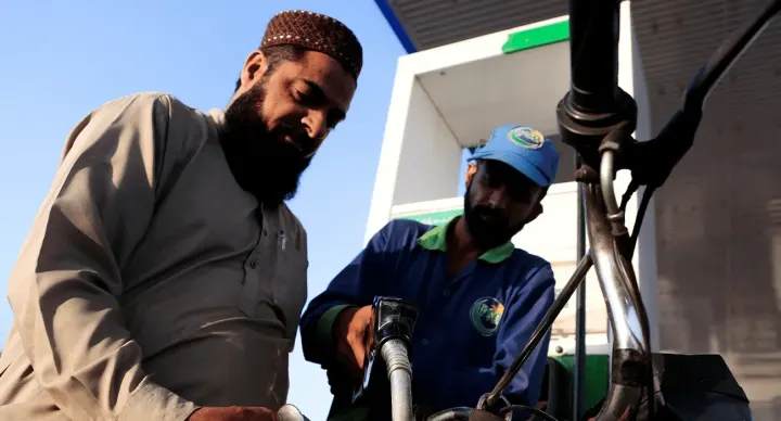 Federal Government Cuts Petrol Price Below Rs. 380 Per Litre