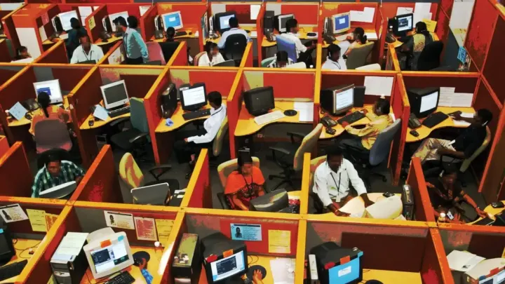 Pakistan Telecommunication Authority Issues Warning Over Online Scams