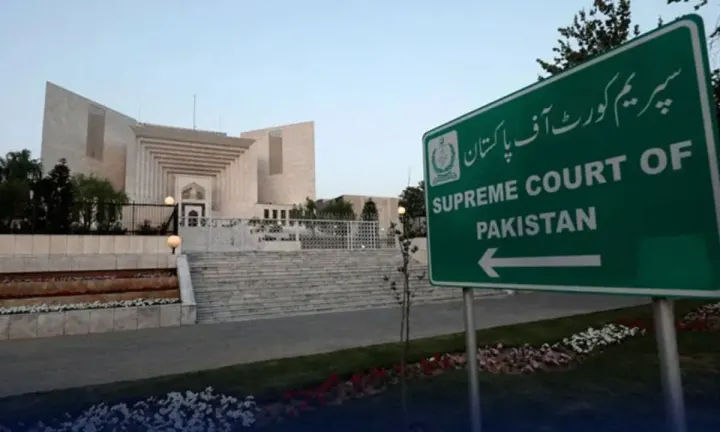 Supreme Court Probes Punjab Police After Accused Surrenders in Cheque Case