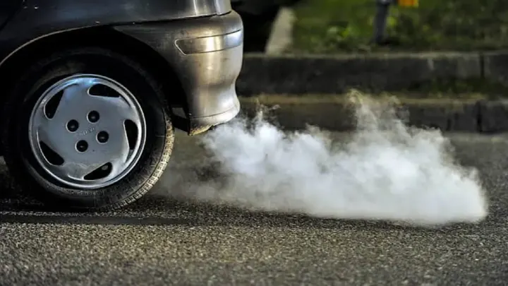 Rawalpindi Traffic Police Target Smog-Emitting Vehicles