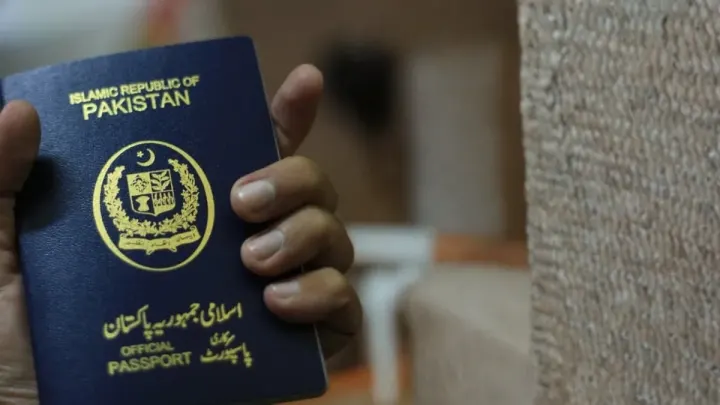 Senate Approves Lifetime Blue Passports For Current And Former Lawmakers