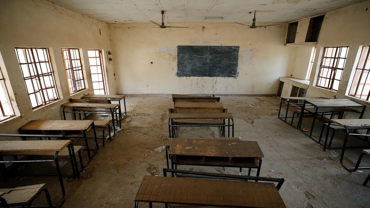Sindh Orders Shutdown of Private Schools Operating in Hazardous Buildings
