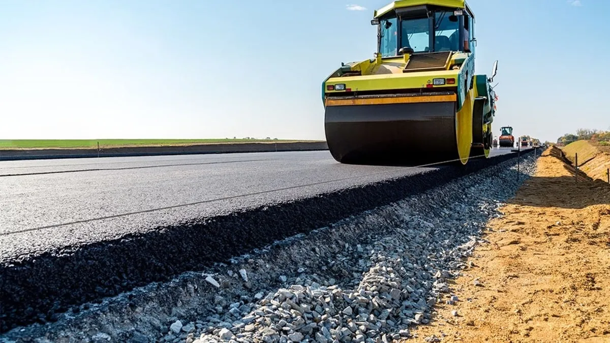 Sindh Seeks Bids For Rs. 2 Billion Karachi Road Construction