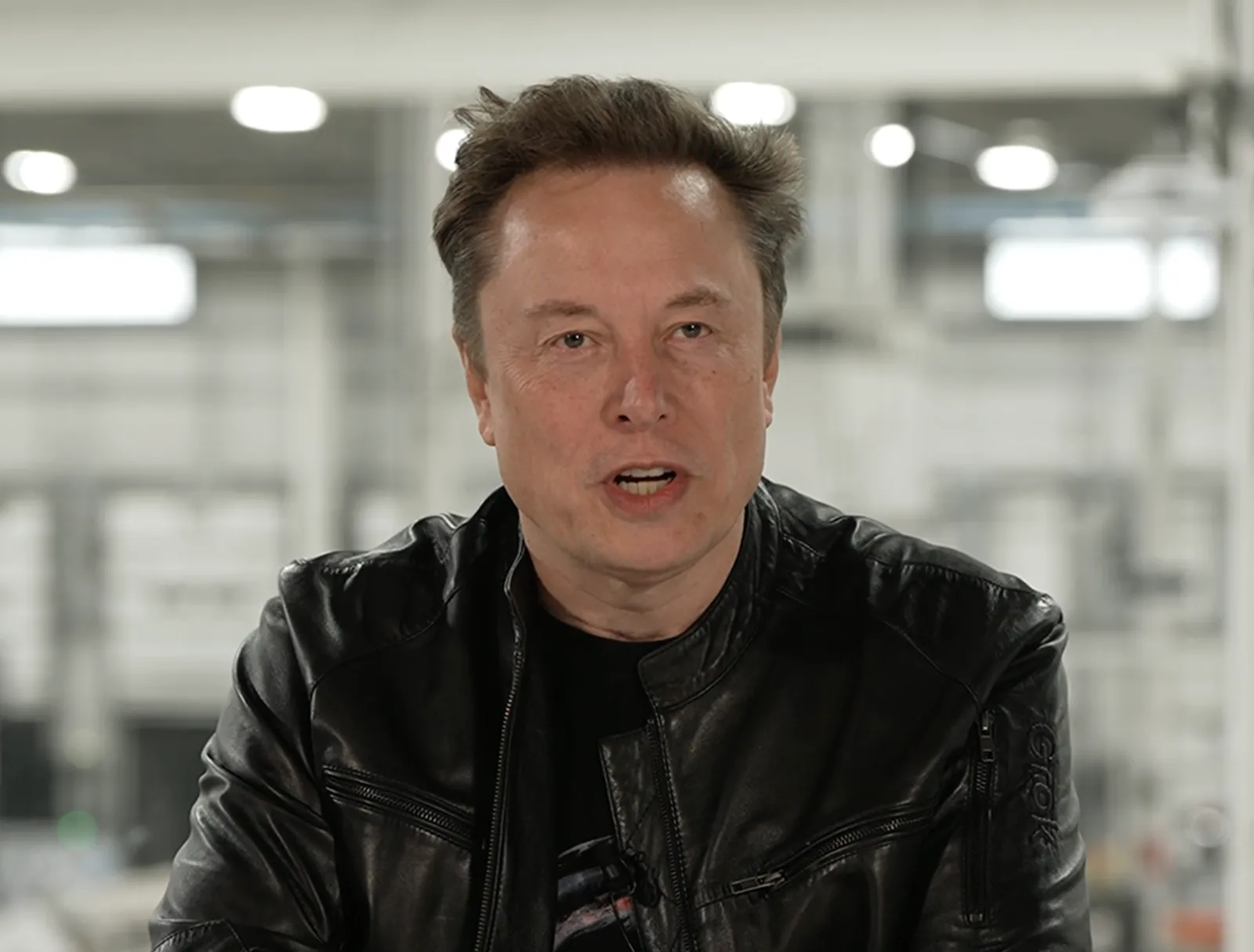 SpaceX Secures $40 Billion Financing Agreement With Apollo For AI Hardware