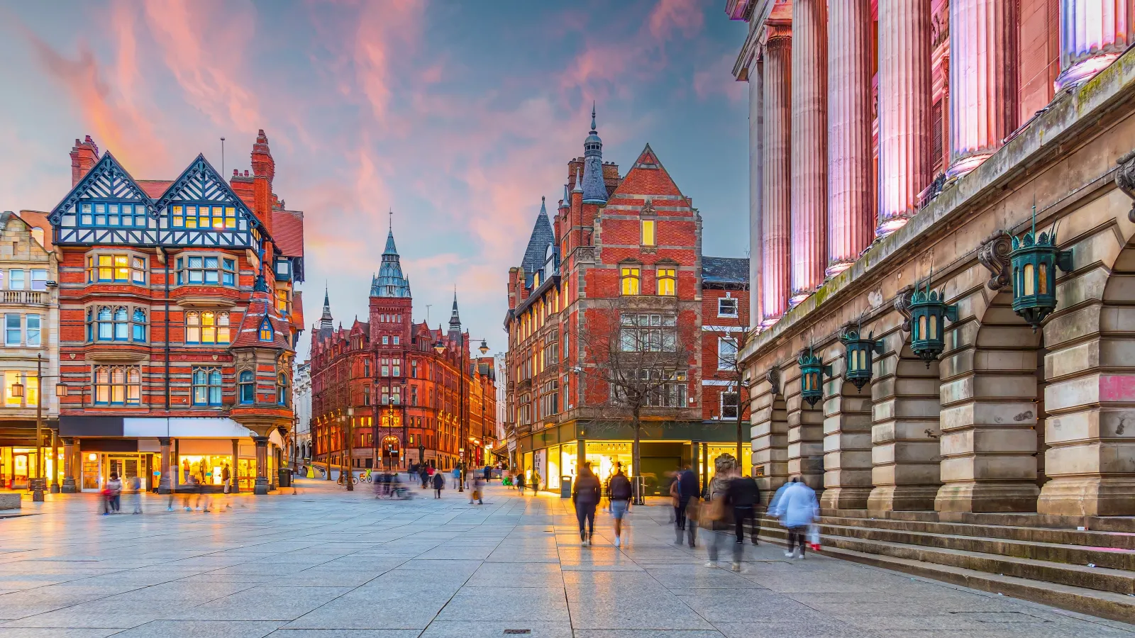 Explore Nottingham, One Of Britain's Most Haunted Cities