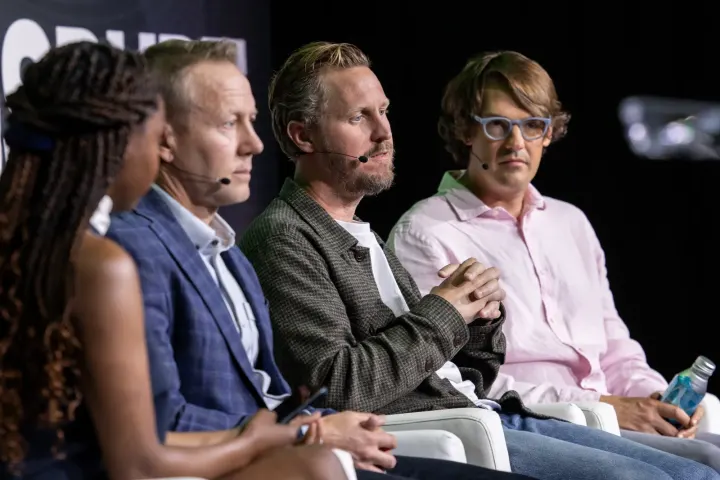 Top Tech Leaders Say Early Sales Aren't the Key to Rapid Startup Growth