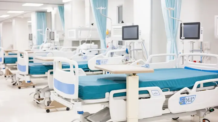 NHS England Orders Hospitals to Use Biological Sex for Wards