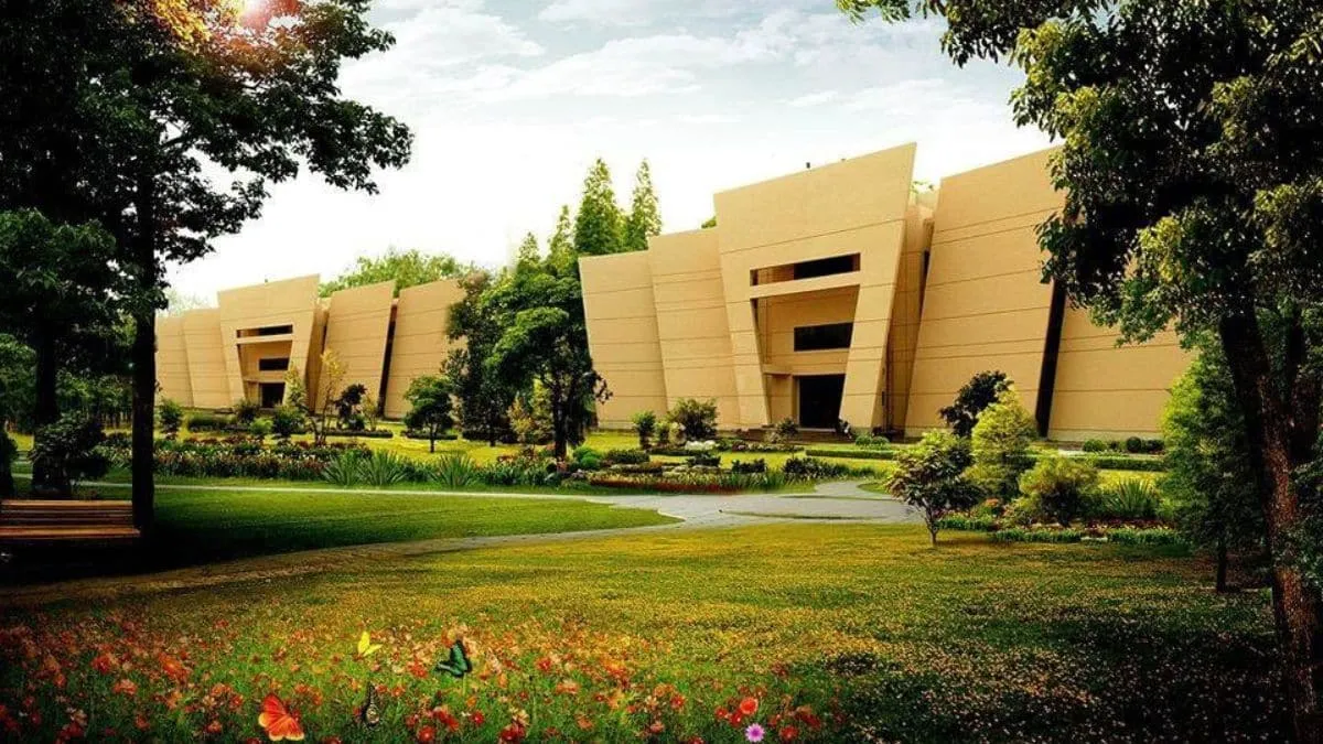 University Of Gujrat Opens Applications For 32 Lecturer Posts