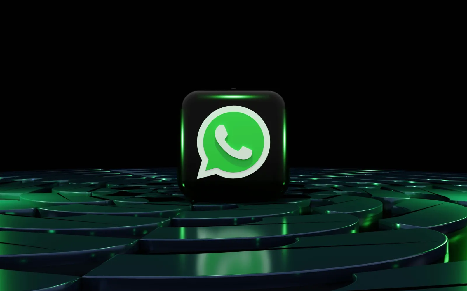 WhatsApp Introduces Group Status and Permanent Message Pins